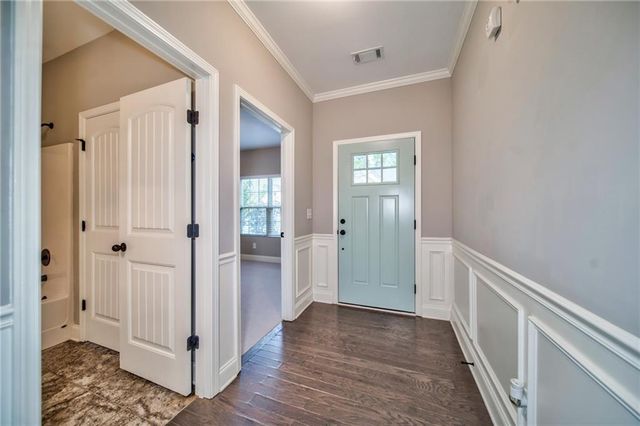 4914 Whisper Creek Court, Gainesville, GA 30504