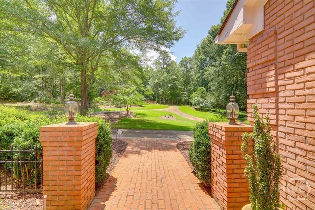 1641 Wild Azalea Lane, Athens, GA 30606