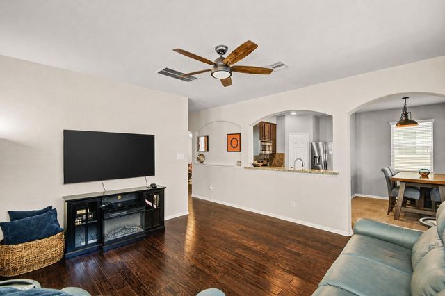 6527 Wilshire Fern, Houston, TX 77040