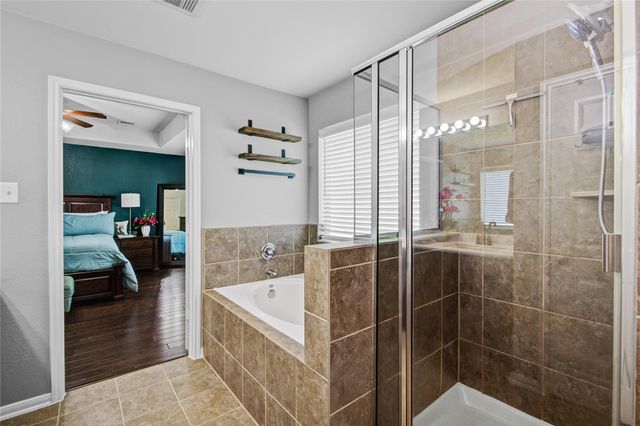 6527 Wilshire Fern, Houston, TX 77040