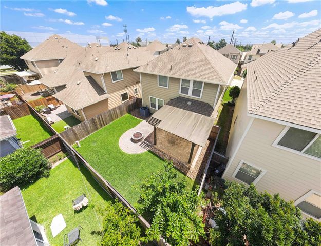 6527 Wilshire Fern, Houston, TX 77040