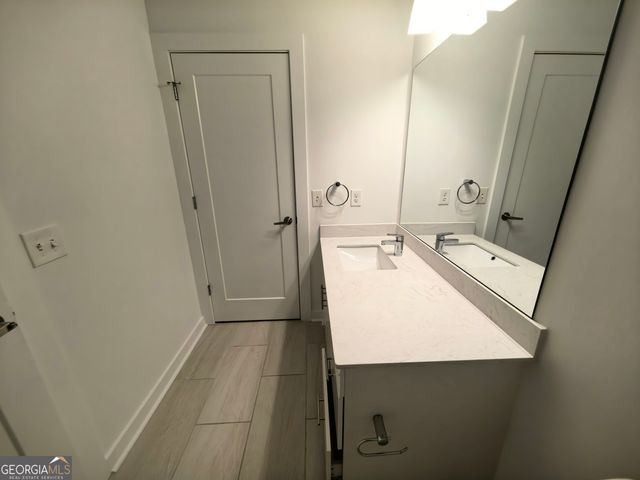 525 Parkway Drive 401, Atlanta, GA 30354