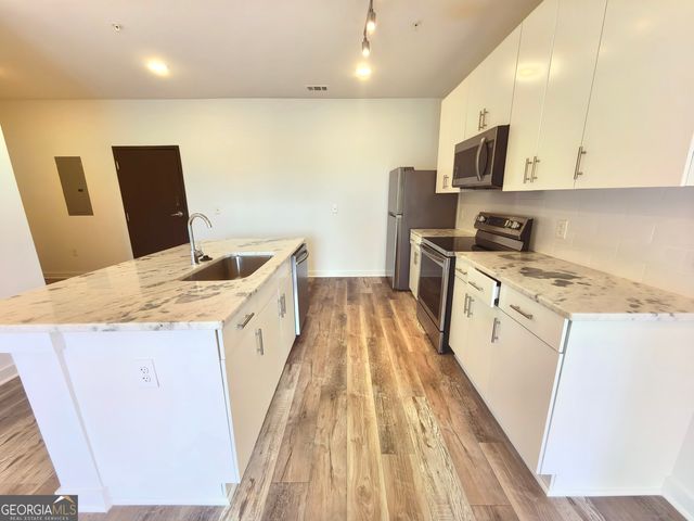 525 Parkway Drive 401, Atlanta, GA 30354