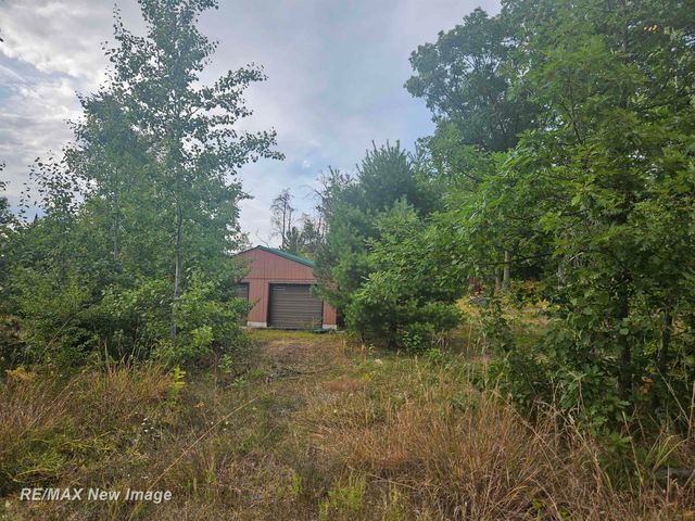 202 W Park Road, Harrison, MI 48625