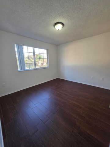 4175 N Haverhill Road 907, West Palm Beach, FL 33417