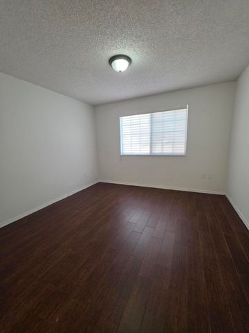 4175 N Haverhill Road 907, West Palm Beach, FL 33417