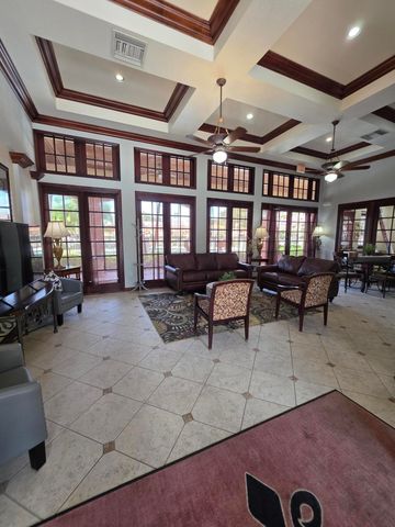 4175 N Haverhill Road 907, West Palm Beach, FL 33417