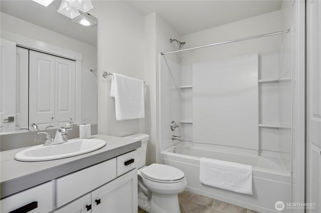 18615 46th Avenue SE, Bothell, WA 98012