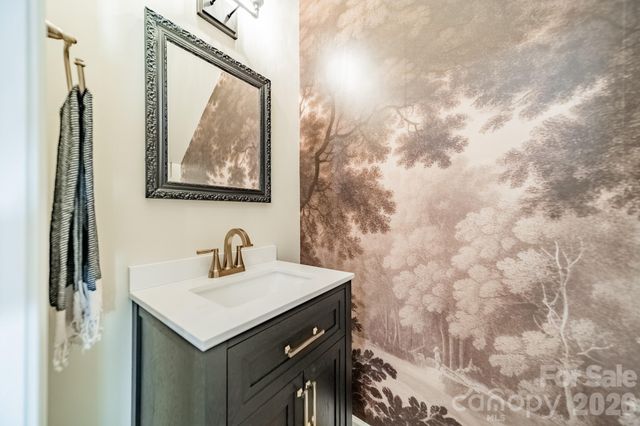 13107 Arbor Day Court, Charlotte, NC 28269