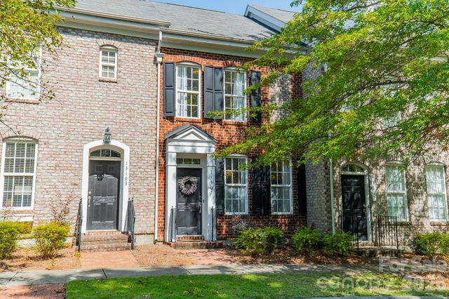 13107 Arbor Day Court, Charlotte, NC 28269