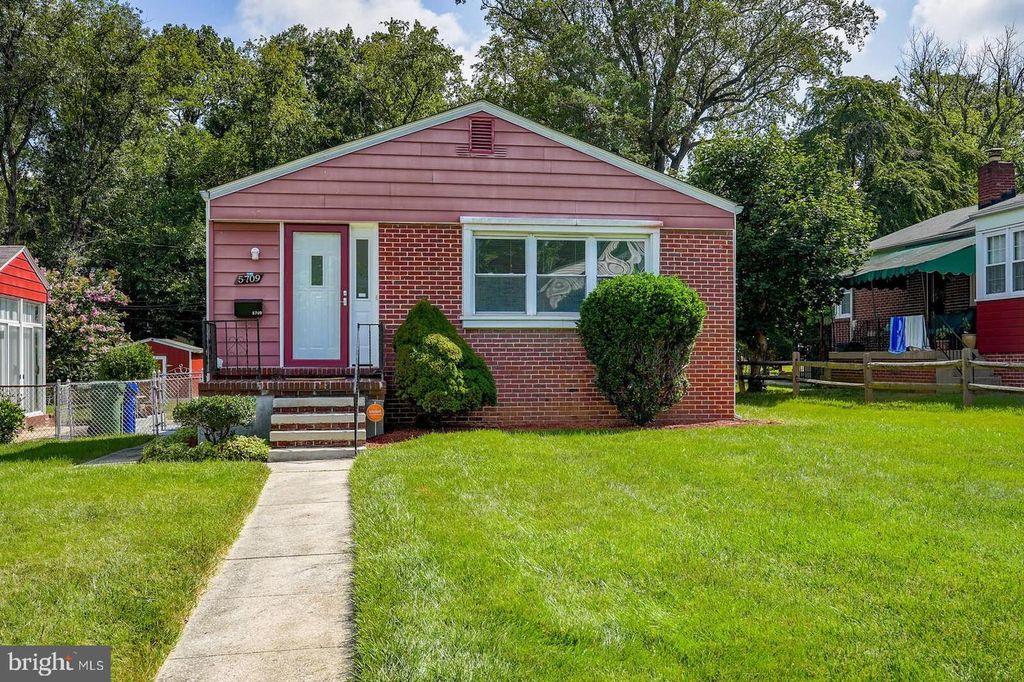 5709 KEY AVE, Baltimore, MD 21215