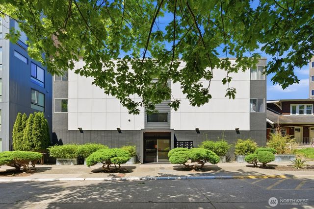 4731 12th Avenue NE, Seattle, WA 98105