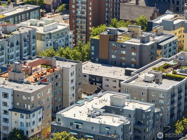 4731 12th Avenue NE, Seattle, WA 98105
