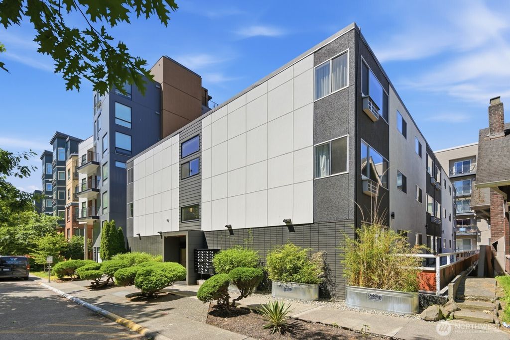 4731 12th Avenue NE, Seattle, WA 98105