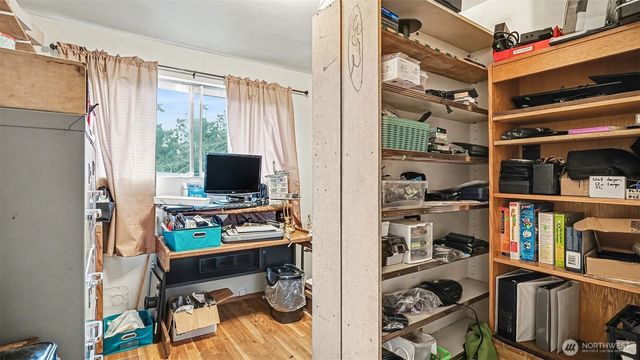 29902 26th Avenue S, Federal Way, WA 98003