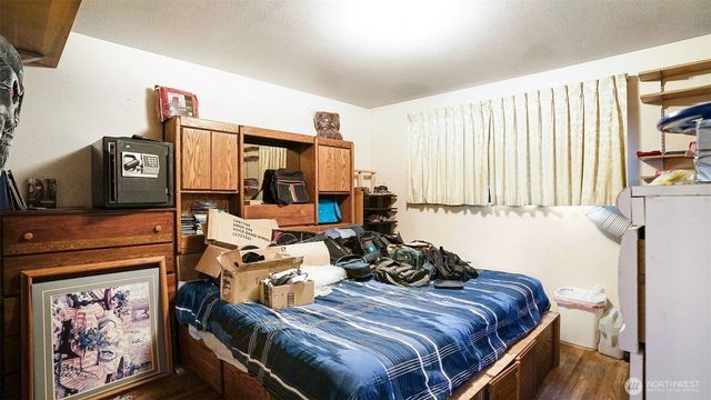 29902 26th Avenue S, Federal Way, WA 98003