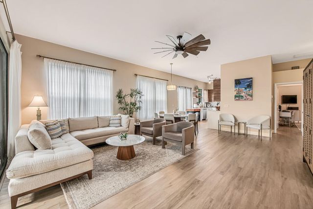 165 SHERWOOD FOREST Drive, Delray Beach, FL 33445