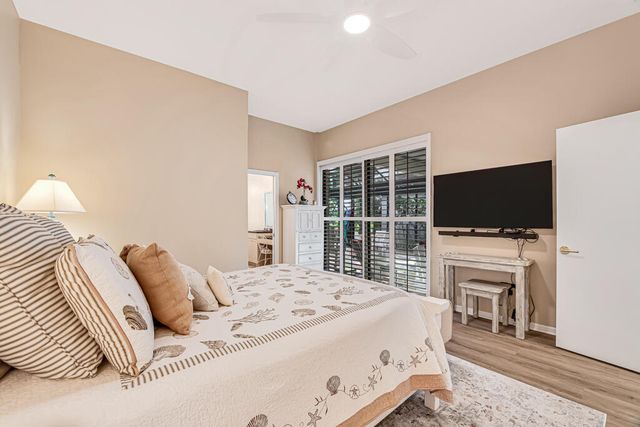 165 SHERWOOD FOREST Drive, Delray Beach, FL 33445