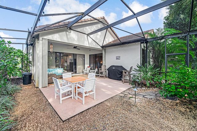 165 SHERWOOD FOREST Drive, Delray Beach, FL 33445