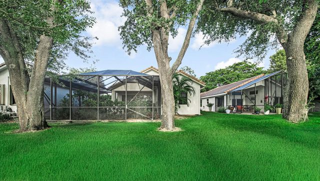 165 SHERWOOD FOREST Drive, Delray Beach, FL 33445