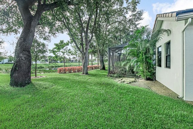 165 SHERWOOD FOREST Drive, Delray Beach, FL 33445