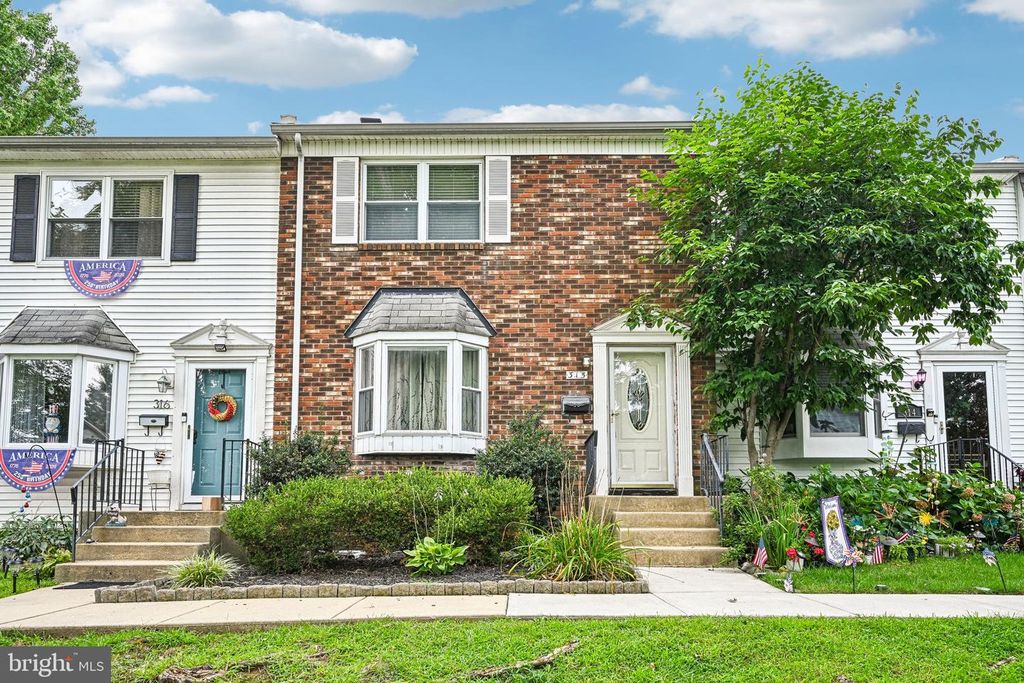 315 DARTMOUTH CT, BENSALEM, PA 19020 — exterior