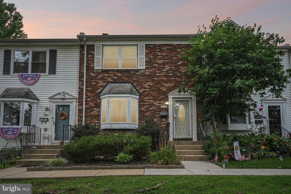 315 DARTMOUTH CT, BENSALEM, PA 19020 — photo 2