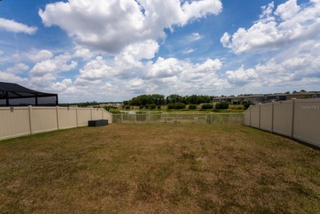 1782 LANIER ROAD, Zephyrhills, FL 33541