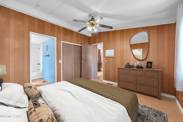 230 E Gepford Parkway, Sun Valley, NV 89433