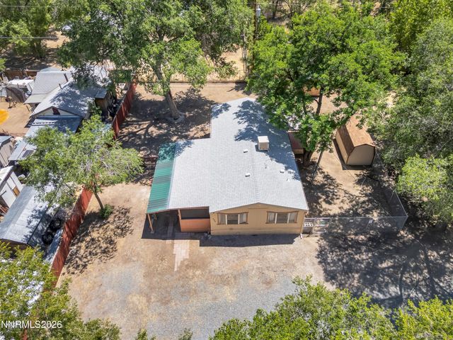 230 E Gepford Parkway, Sun Valley, NV 89433