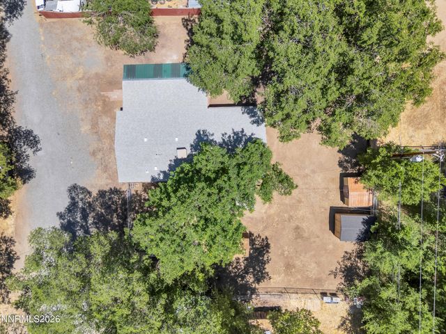 230 E Gepford Parkway, Sun Valley, NV 89433