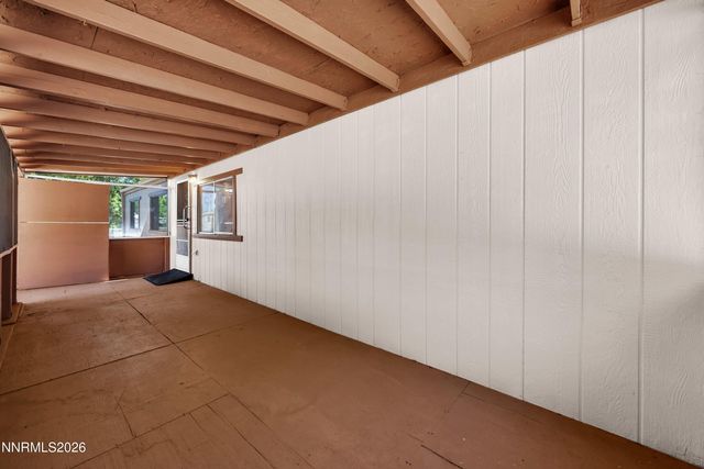 230 E Gepford Parkway, Sun Valley, NV 89433