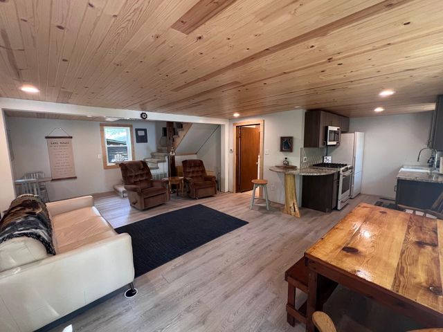 127 Laingsburg Legion Drive, Roscommon, MI 48653