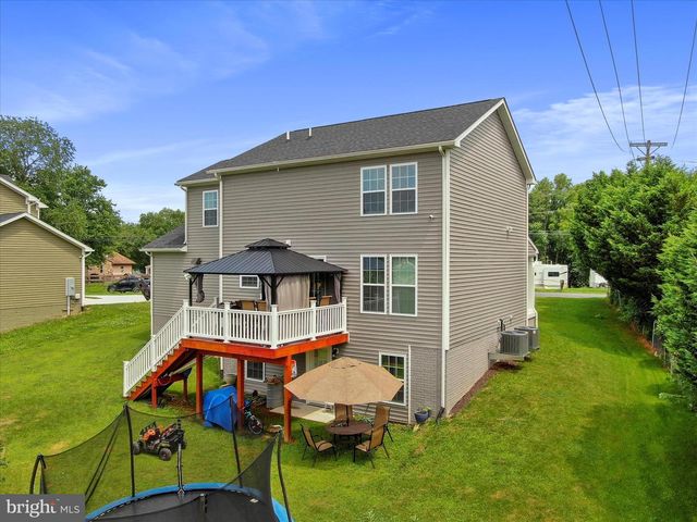 148 VAN CLEVESVILLE RD, Martinsburg, WV 25405