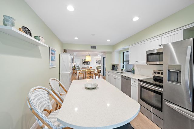 17165 Waterbend Drive 206, Jupiter, FL 33477