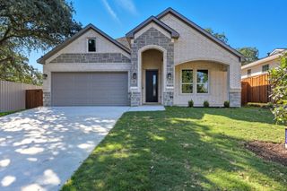 2513 Laurel Street, Grand Prairie, TX 75050