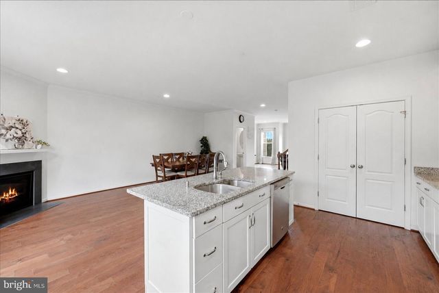 24735 GRACEHILL TER, Aldie, VA 20105