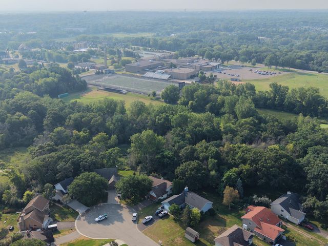 2508 Knoll Circle, Maplewood, MN 55109