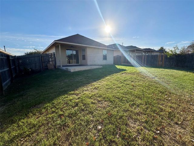 246 Pigeonberry PASS, Buda, TX 78610