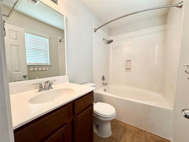 246 Pigeonberry PASS, Buda, TX 78610