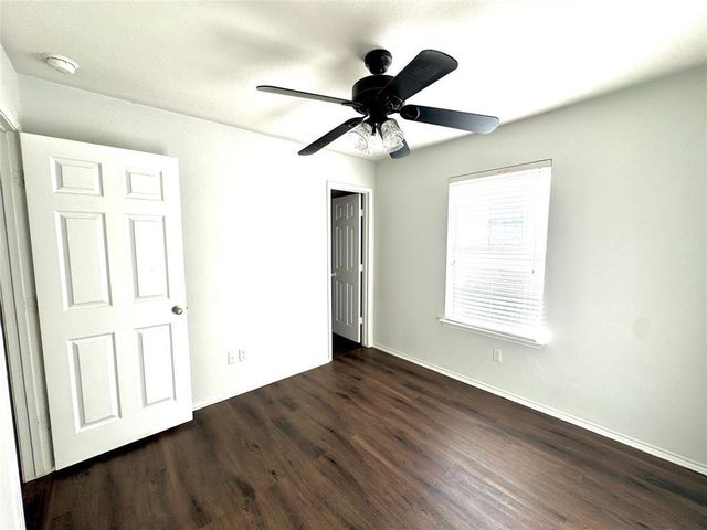 246 Pigeonberry PASS, Buda, TX 78610