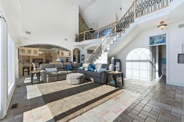 82 EMS B6C Lane, Leesburg, IN 46538