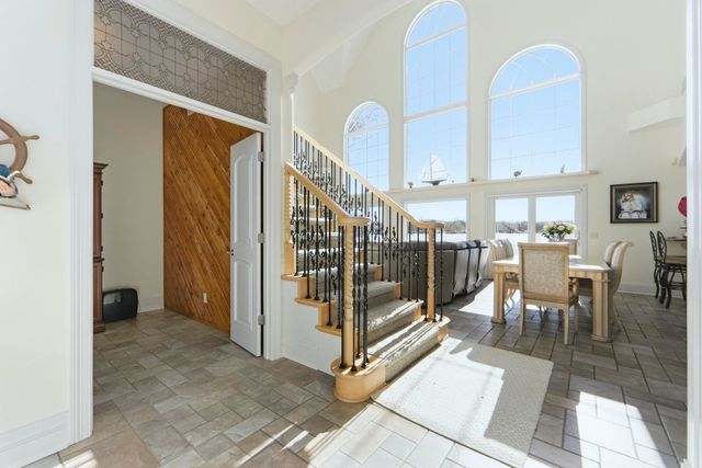 82 EMS B6C Lane, Leesburg, IN 46538