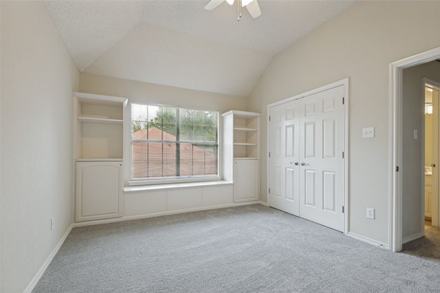 6137 Pebble Creek Drive, North Richland Hills, TX 76180
