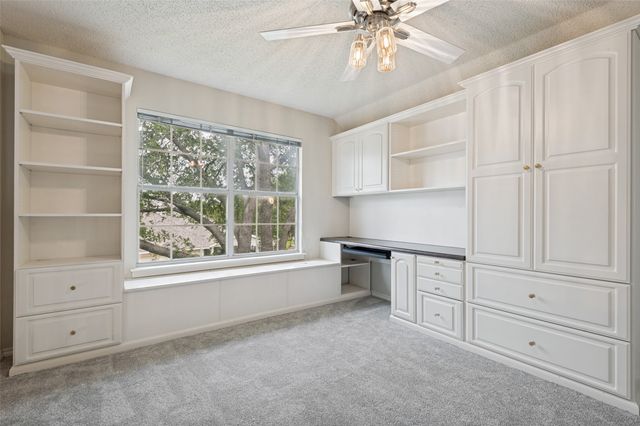 6137 Pebble Creek Drive, North Richland Hills, TX 76180