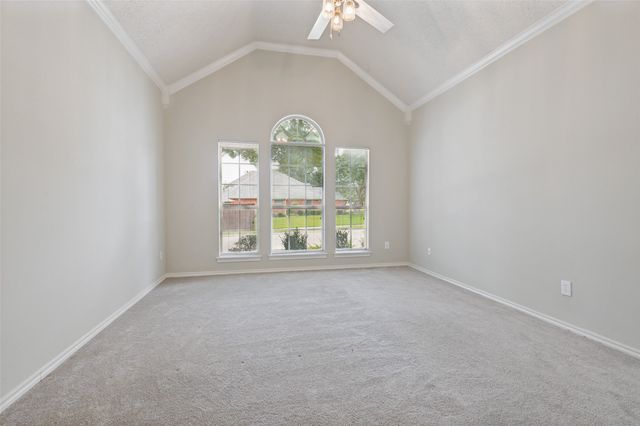 6137 Pebble Creek Drive, North Richland Hills, TX 76180