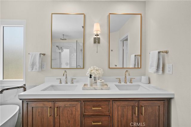 33581 Cedar Creek, Lake Elsinore, CA 92532