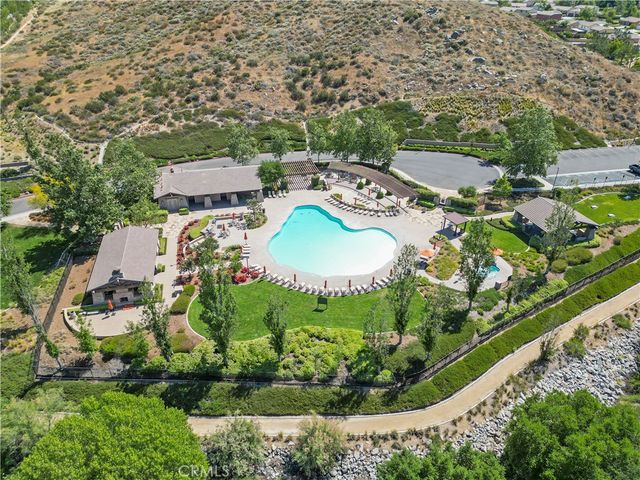 33581 Cedar Creek, Lake Elsinore, CA 92532