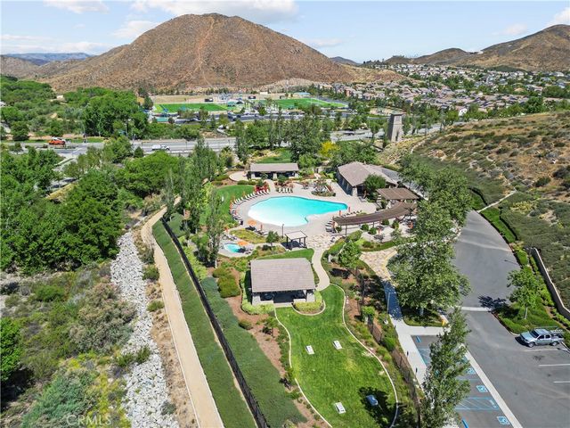 33581 Cedar Creek, Lake Elsinore, CA 92532