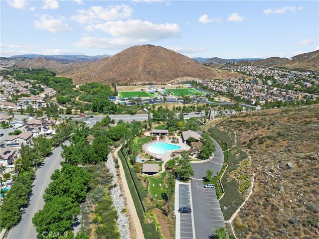 33581 Cedar Creek, Lake Elsinore, CA 92532